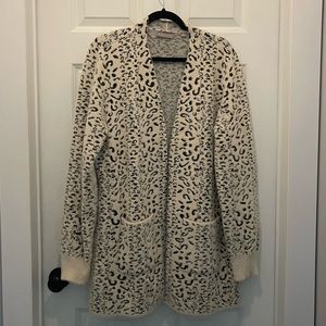 Evolution by Cyrus cardigan sweater, animal print, like new, size XL